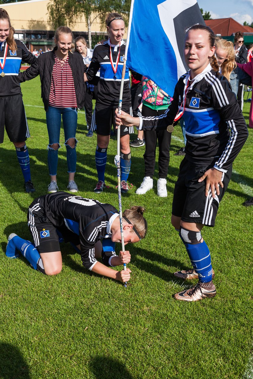 Bild 105 - wBJ SV Henstedt Ulzburg - Hamburger SV : Ergebnis: 0:2